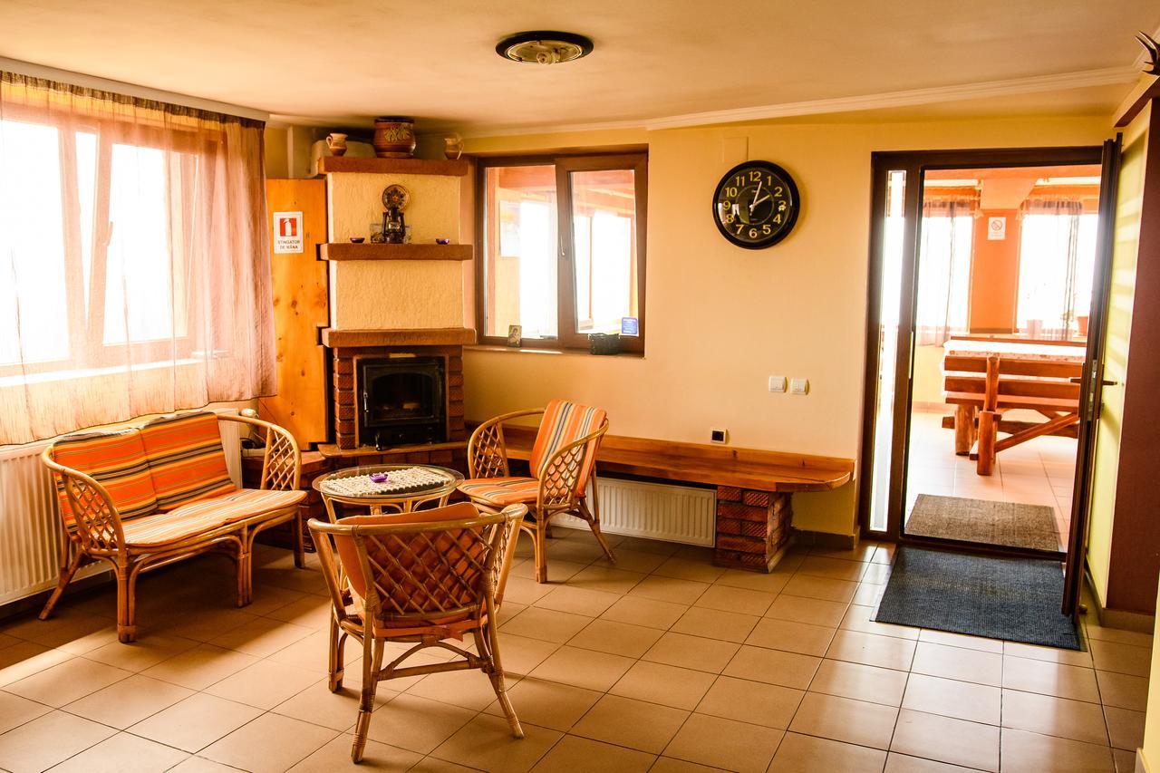 Piatra Rancii Hotel รานกา ภายนอก รูปภาพ